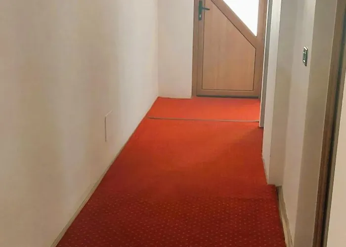 Casa Nella Feriehus Braşov